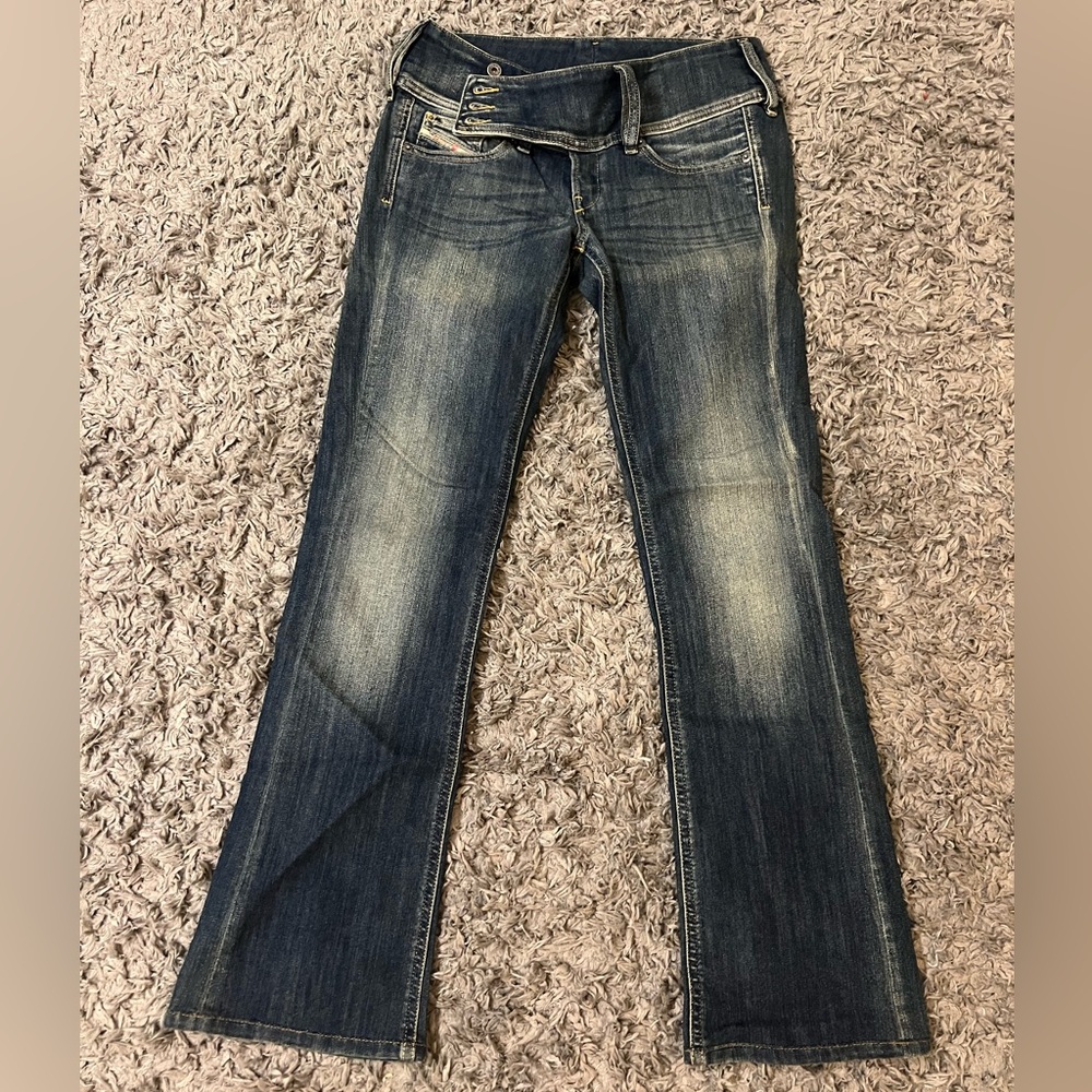 VINTAGE LOWRISE DEISEL JEANS